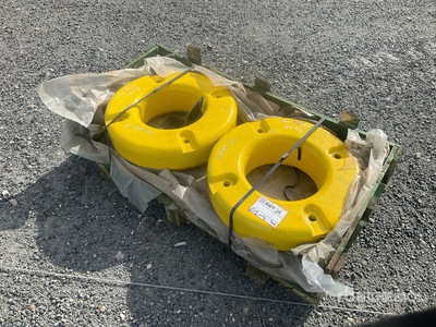 Quantity of (2) 160 Kg Wheel Counterweight - To Fit John Deere 農業関連 - その他 (Unused)