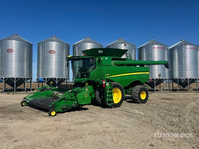 2012 John Deere S680 Maaidorser