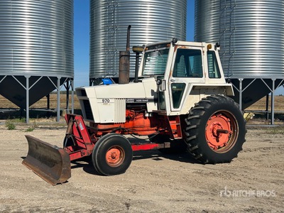 1976 Case 970 2WD tractor