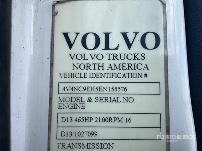 2014 Volvo VNL 64T 430 6x4 Tractocamion con Dormitorio / T/A Sleeper Truck Tractor
