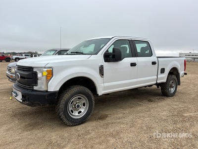 2017 Ford F-350 XL 4x4 Crew Cab Pickup (Inoperable)