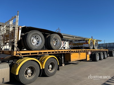 1996 Freighter Tri/A Flatbed Trailer