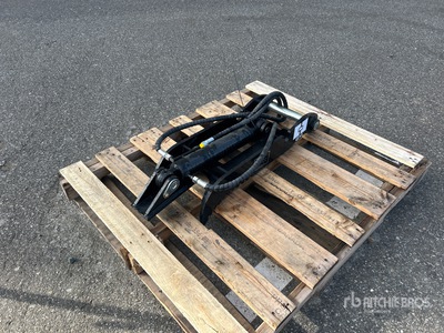 2026 GIYI GY-XJ3T Excavator Thumb (Unused)