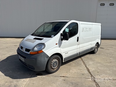 Renault Trafic dCi80 Vehicule Utilitaire バン