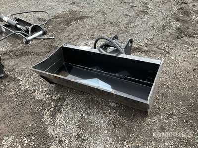 2026 GIYI GY-3TB 32 in Tilting Excavator Bucket (Unused)