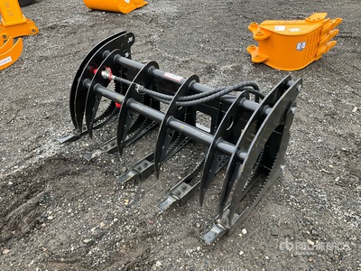 2026 GIYI GY-MCLG60 44 in Mini Skid Steer Grapple (Unused)