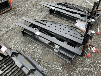 2026 GIYI GY-SF60 60 in Side Shift Skid Steer Forks (Unused)