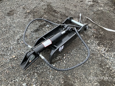 2026 GIYI GY-XJ3T 11 in Hydraulic Excavator Thumb (Unused)