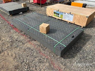 Quantity of (12) 2026 SKLP SK-LJB12 94 in x 47in Polyethylene Ground Protection Varios, tienda, almacen, consumidor (Unused)