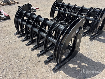2026 GIYI GY-CLG72 72 in Skid Steer Root Rake (Unused)