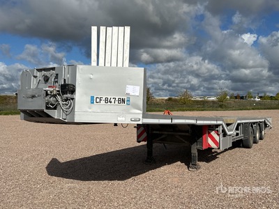 2005 Tr'Ax 533 Tri/A Tri/A Semi-Remorque Porte Engin 3 Essieux Lowboy Trailer