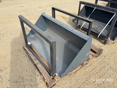 2026 Anton Equipment MINI-HYBZ 47 in Clean up Skid Steer Grapple Bucket (Unused)