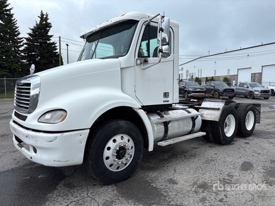 2006 Freightliner Columbia 112 6x4 Ciągnik siodłowy T/A z kabiną dzienną