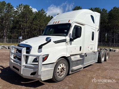 2018 Freightliner Cascadia 126 6x4 T/A Sleeper Truck Tractor