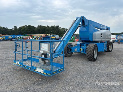 2013 Genie ZX-135/70 4WD Diesel Podnośnik Przegubowy