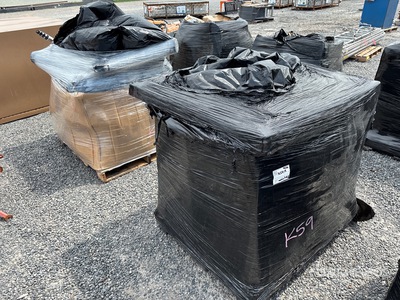 Quantity of (2) Pallets of Contractor supplies أدوات يدوية متنوعة
