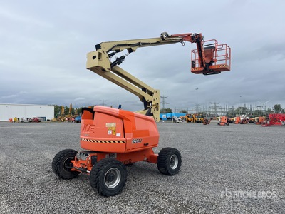 2016 JLG 520AJ 4WD Diesel Articulating Boom Lift