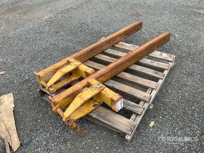 47 in Clamp Bucket Forks