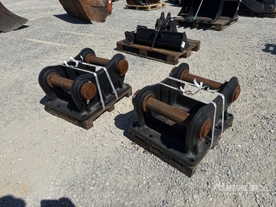 Quantity of (2) Bracket Varios, accesorio para excavadora