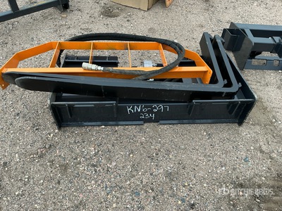 2026 ARTEER HPF-48L 48 in Hydraulic Skid Steer Forks (Unused)