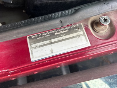 1988 International 9300 10x4 Wywrotka pięcioosiowa