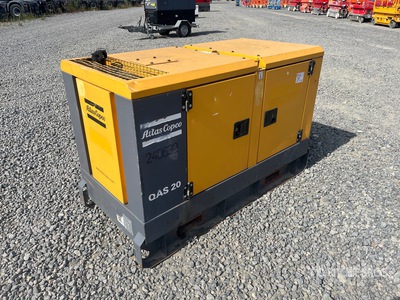 2014 Atlas Copco QAS20 20 kVA Skid-Mounted Zestaw prądotwórczy