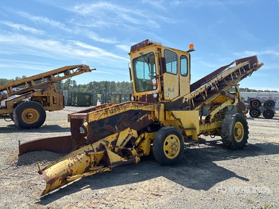 1993 Athey 712D Elevadora hileradora