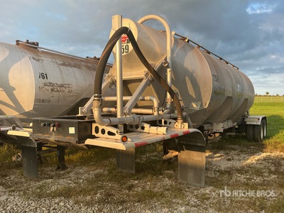 2012 Vantage 1000 cft T/A Pneumatic Bulk Trailer