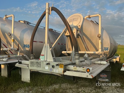 2014 Tremcar 1000 cft T/A Pneumatic Bulk Trailer