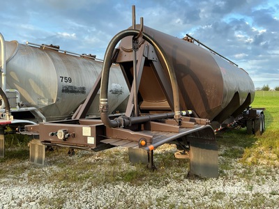 2000 Heil 1000 cft T/A Pneumatic Bulk Trailer