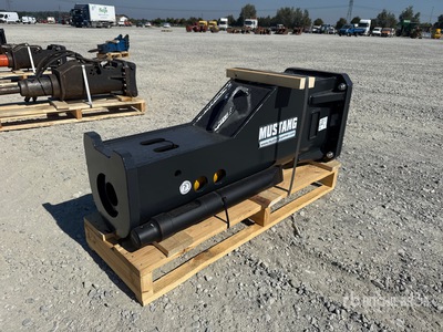 2026 Mustang HM550 Hydraulic Breaker (Unused)