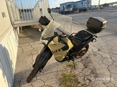 2022 Kawasaki KLR650 652 cid オートバイ