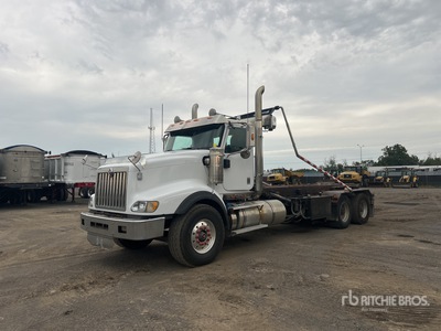 2015 International 5900i 6x4 Abroll-Lkw