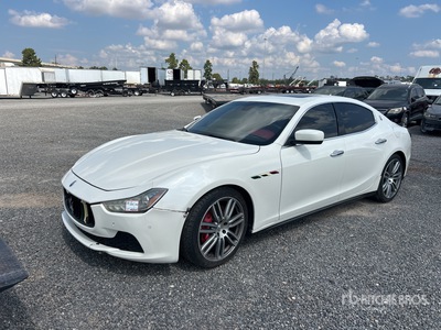 2014 Maserati Ghibli Automovil