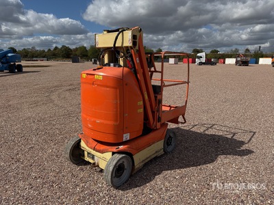 2012 JLG TOUCAN 8E Nacelle A Mat Droit Vertical Vertical Mast Lift