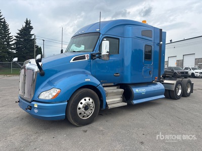 2019 Kenworth T680 CNG 6x4 Ciągnik siodłowy T/A z kabiną sypialną