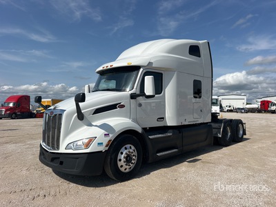2022 Peterbilt 579 6x4 T/A Sleeper Truck Tractor