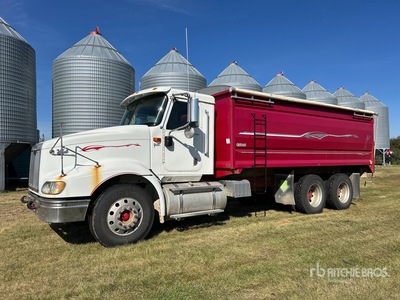 2006 International 9400i Grain Truck