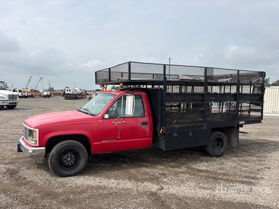 1990 GMC Sierra C/K 3500 4x2 Ciężarówka z płaską platformą