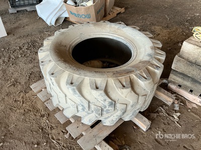 Solideal 19.5L-24 Backhoe Tire Varios, tienda, almacen, consumidor