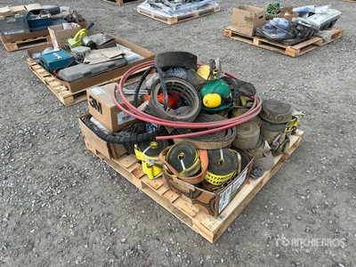 Quantity of Straps/Headed Pins, Safety Equipment
