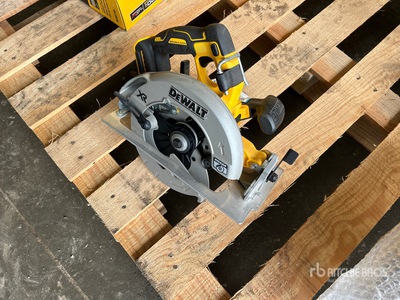 DeWalt 20V Brushless Circular Saw