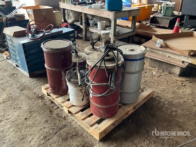 Quantity of Quantity of Grease/Fluid Pumps