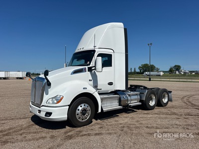2019 Kenworth T680 6x4 Ciągnik siodłowy T/A z kabiną dzienną