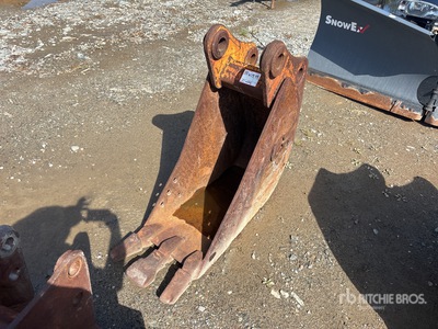 Digging 18 in Trench Bucket