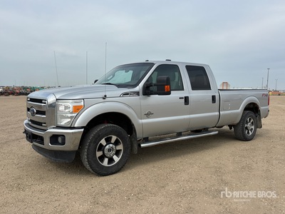 2015 Ford F-250 XLT 4x4 Crew Cab Ute