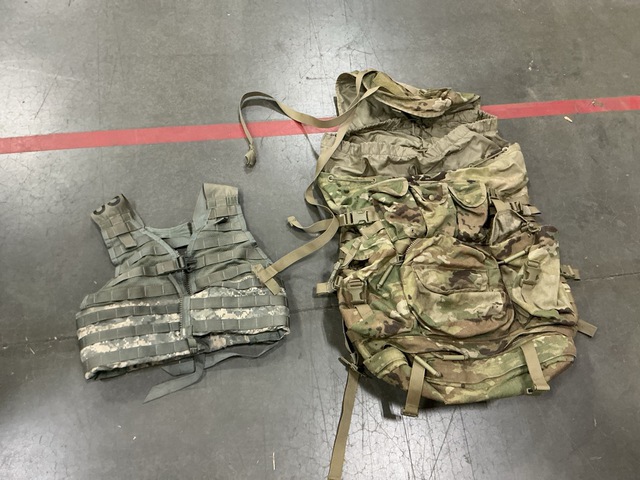 (103) Fighting Load Carriers & (24) Field Packs (103) Fighting Load Carriers & (24) Field Packs
