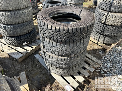 Quantity of (4) Goodyear Duratrac 245/75R17 Tires