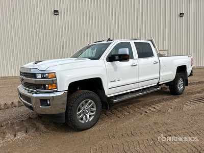 2019 Chevrolet Silverado 1500 LTZ 4x4 Crew Cab Pickup