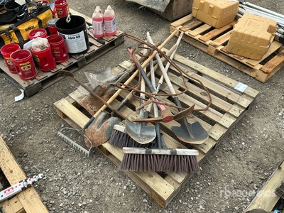 Quantity of Landscaping and Digging Tools